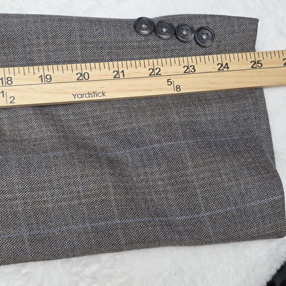 Jos A Bank‎ Blazer Mens 43R Gray Plaid Windowpane Silk Wool Blend Classic Preppy